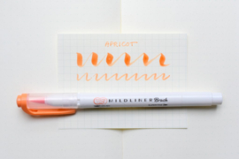 Zebra Mildliner Brush Pen – Mild Apricot