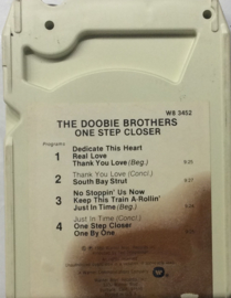 Doobie Brothers - One Step Closer - W8 3452 / S132287
