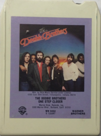 Doobie Brothers - One Step Closer - W8 3452 / S132287