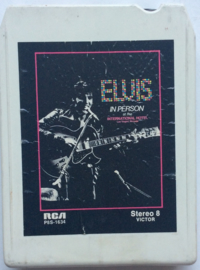 Elvis Presley - Elvis in Person at the international hotel Las Vegas RCA P8S-1634