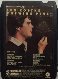 Leo Kottke - Chewing Pine - Capitol 8XT-11446