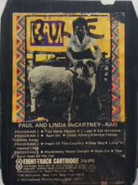 Paul and Linda McCartney - RAM -8XW 3375