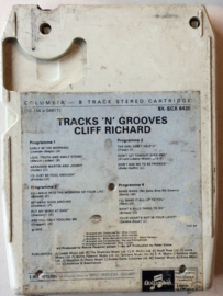 Cliff Richard – Tracks 'N' Grooves Columbia  8X-SCX 6435