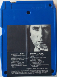 Burt Bacharach – Burt Bacharach's Greatest Hits- 	A&M Records 8Q-53661