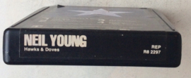 Neil Young - Hawks & Doves -  REP R8 2297
