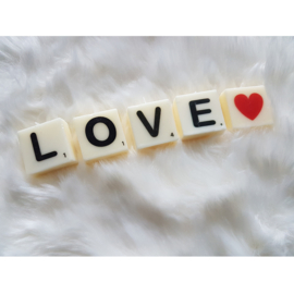 Set letterkaarsen 'Love ♥'