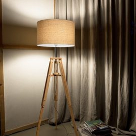 Vloerlamp Klim, houten statief met canvas kap