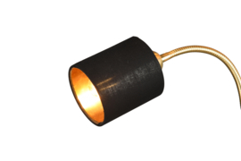 Trio lighting vloerlamp Motel, zwart-mat messing met stoffen kap zwart-goud