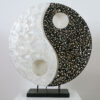 WF Light tafellamp Ying Yang, parlemour wit-zwart 36 cm