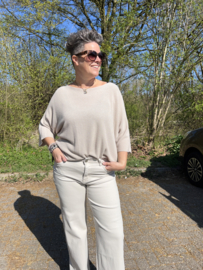 basis truitje oversized “beige”