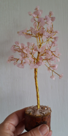 Rozekwarts Edelsteenboom op houten voet