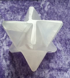 Seleniet - Satijnspaat Merkaba 6 cm
