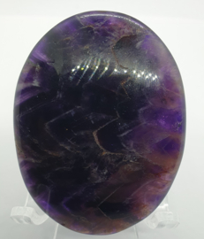 Amethyst Chevron handsteen
