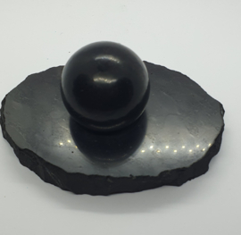 Shungite Bolstandaard 2