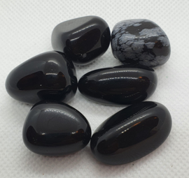 Obsidiaan trommelsteen