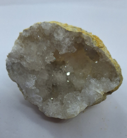 Bergkristal Geode - nr 2