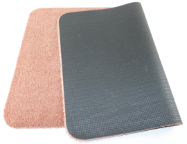 Badmat Soft zalm oud roze 60cm x 100cm antislip