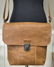 Crossbody Mediumcognac pull-up leer