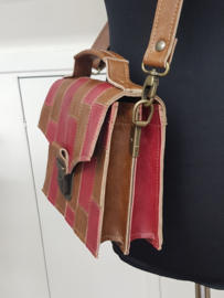 Crossbody Model Loesje 2.0