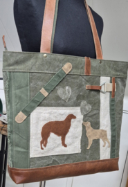 Plunje/ Post shopper met 2x Barzoi  & 1 Epagneul Breton