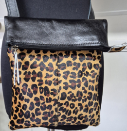 Crossbody  Model Rikkie