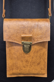 Telefoontasje L cognac buffelleer
