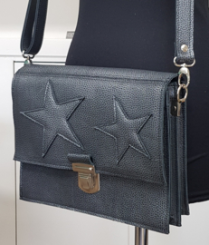 Crossbody Model Alexi
