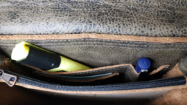 Crossbody Model Teun (de broer van Aart)
