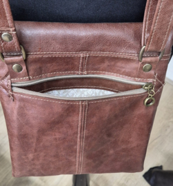 Crossbody  Model Rikkie