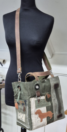 Plunje/ Post Tote Handtas L Model Boet (30x30x18)