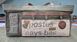 Plunje/ Post Tote Handtas XL Model Boet (30x60x25)