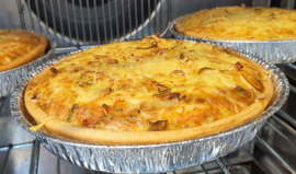 Quiche met verse zalm, Hollandse garnaaltjes en dilleroom