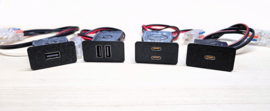 USB-Ladegerät für das Armaturenbrett
