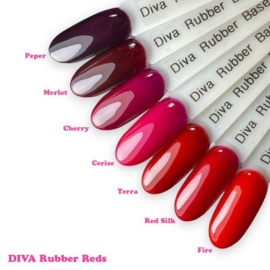 Diva Rubber Basecoat Cherry 15 ml