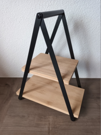 Moderne etagère / tapastoren (36 cm hoog)