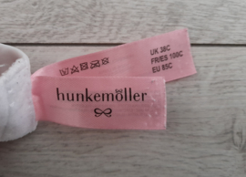 2 Hunkemöller bh's, maat 85C (1x wit, 1x zwart)