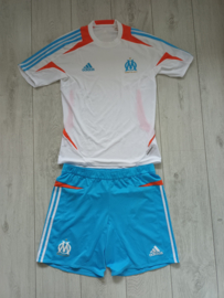 Marseille trainingstenue 2012 / 2013 (shirt maat S / broekje maat M), conditie: zeer goed