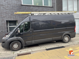 🤜Voor onze Klant die Werkzaam is als Dakwerker, zijn Camionette beletterd🤛