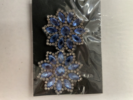 Applicatie met strass   2 op kaartjes  blauw