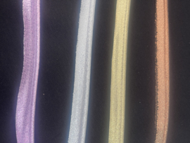 paspelband lurex  15 mm   €2,95 per meter  wit . 10 mm