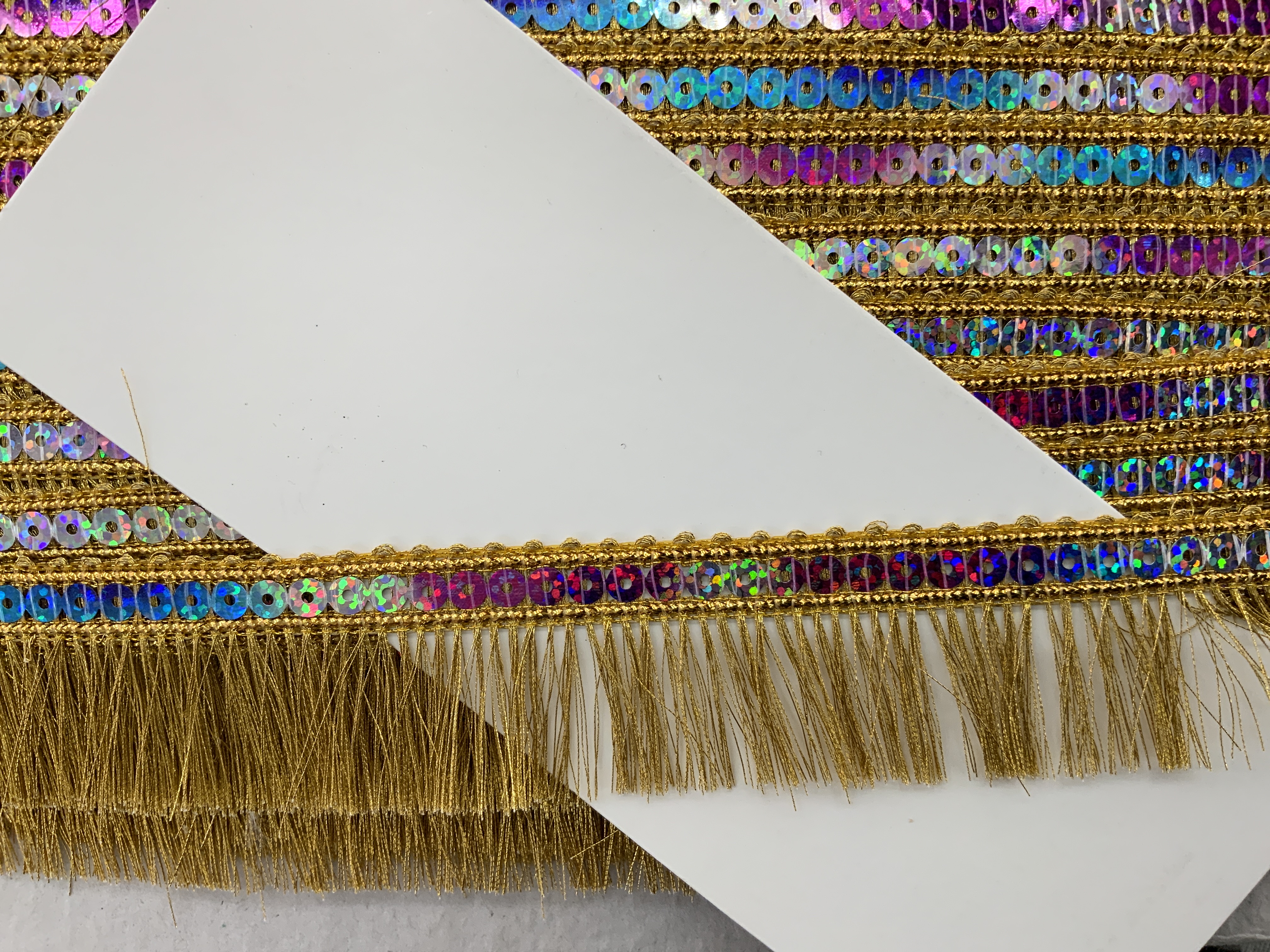 Franje  goud multi  Color fuchsia , paars , Turquois € 1,50 per meter