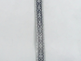 Strass band op strijkbaar 13 mm  breed € 6,30