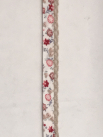 biaisband  met beige kantje  met bloemetje  roze  €1,75 per meter