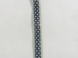 Strass band op strijkbaar 13 mm  breed €  6,30