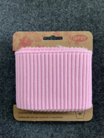boord baby roze 110 x7 cm €8,95