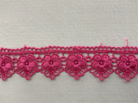 Etskant 35 mm € 3,50 per meter fuchsia