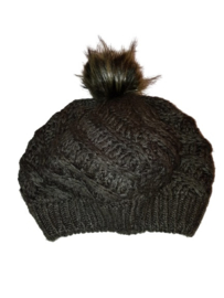 Muts beanie pluim donkergroen