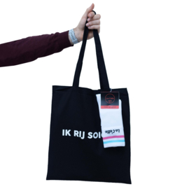 Tote bag 'ik rij soigné' + hoge witte fietssok 'gidon'