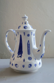 >KOM THEEPOT SOCIAL LABEL i.s.m. Edwin Vollebergh