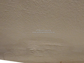 Putz löst sich (Innenwand)